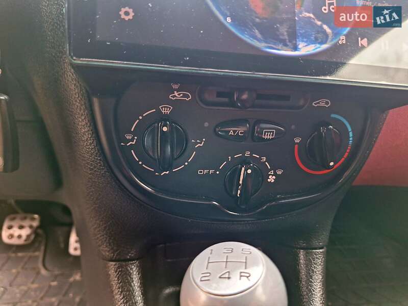 Седан Peugeot 206 2006 в Каменском фото 41 Седан Peugeot 206 2006 в Каменском