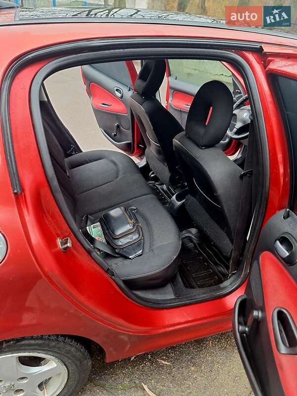 Седан Peugeot 206 2006 в Каменском фото 12 Седан Peugeot 206 2006 в Каменском