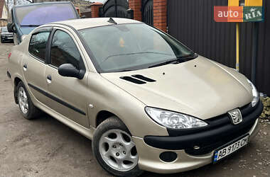 Седан Peugeot 206 2007 в Виннице