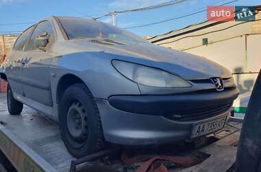 Хетчбек Peugeot 206 2003 в Києві