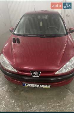 Хетчбек Peugeot 206 2005 в Києві
