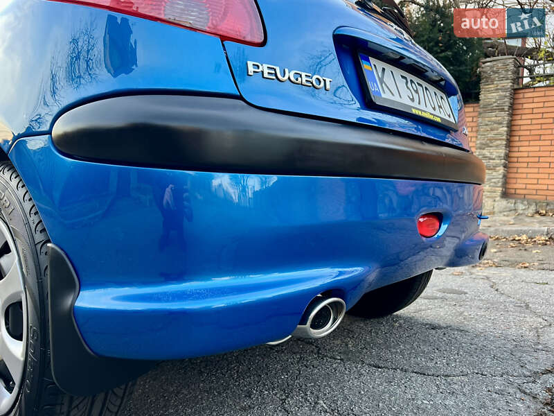Хэтчбек Peugeot 206 2004 в Киеве фото 29 Хэтчбек Peugeot 206 2004 в Киеве