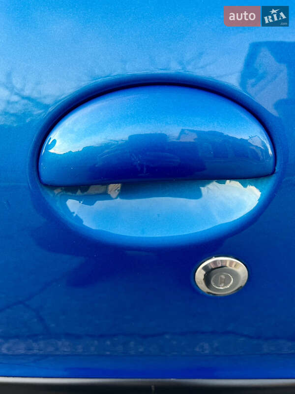 Хэтчбек Peugeot 206 2004 в Киеве фото 33 Хэтчбек Peugeot 206 2004 в Киеве