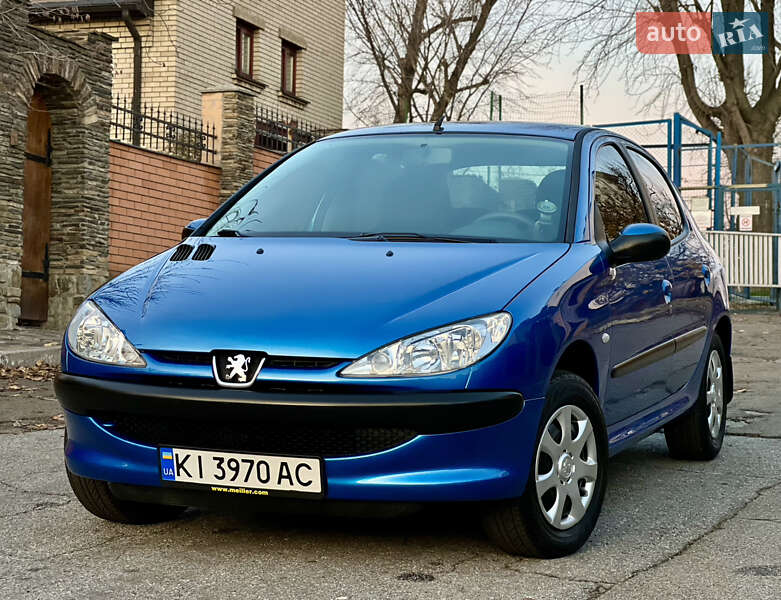 Хэтчбек Peugeot 206 2004 в Киеве фото 95 Хэтчбек Peugeot 206 2004 в Киеве