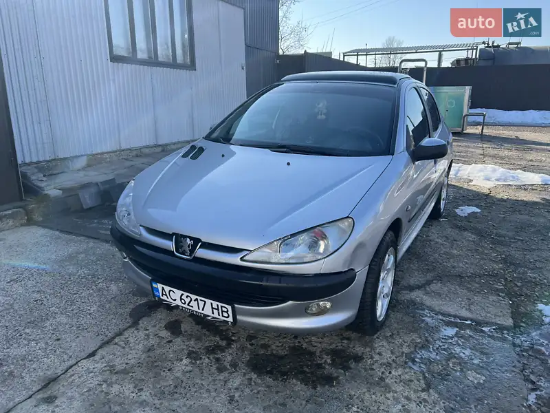 Peugeot 206 2000 VIN VF32ARHYF41021518 фото оголошення 8 з 73