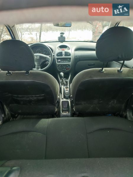 Хэтчбек Peugeot 206 2006 в Харькове