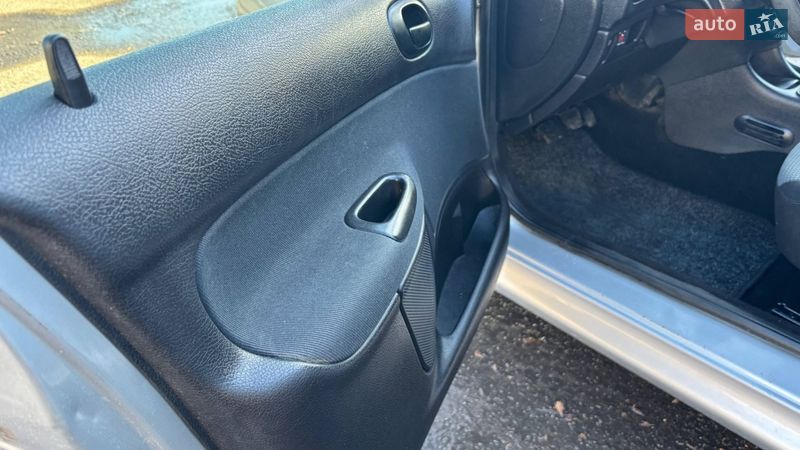 Универсал Peugeot 206 2003 в Житомире
