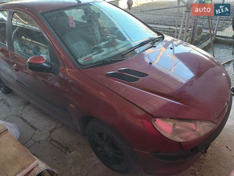 Седан Peugeot 206 2003 в Одессе