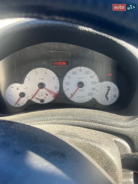 Кабриолет Peugeot 206 2001 в Борисполе