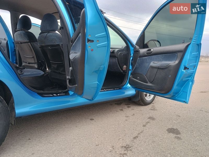Хэтчбек Peugeot 206 1999 в Виннице фото 13 Хэтчбек Peugeot 206 1999 в Виннице