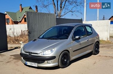 Седан Peugeot 206 2005 в Києві