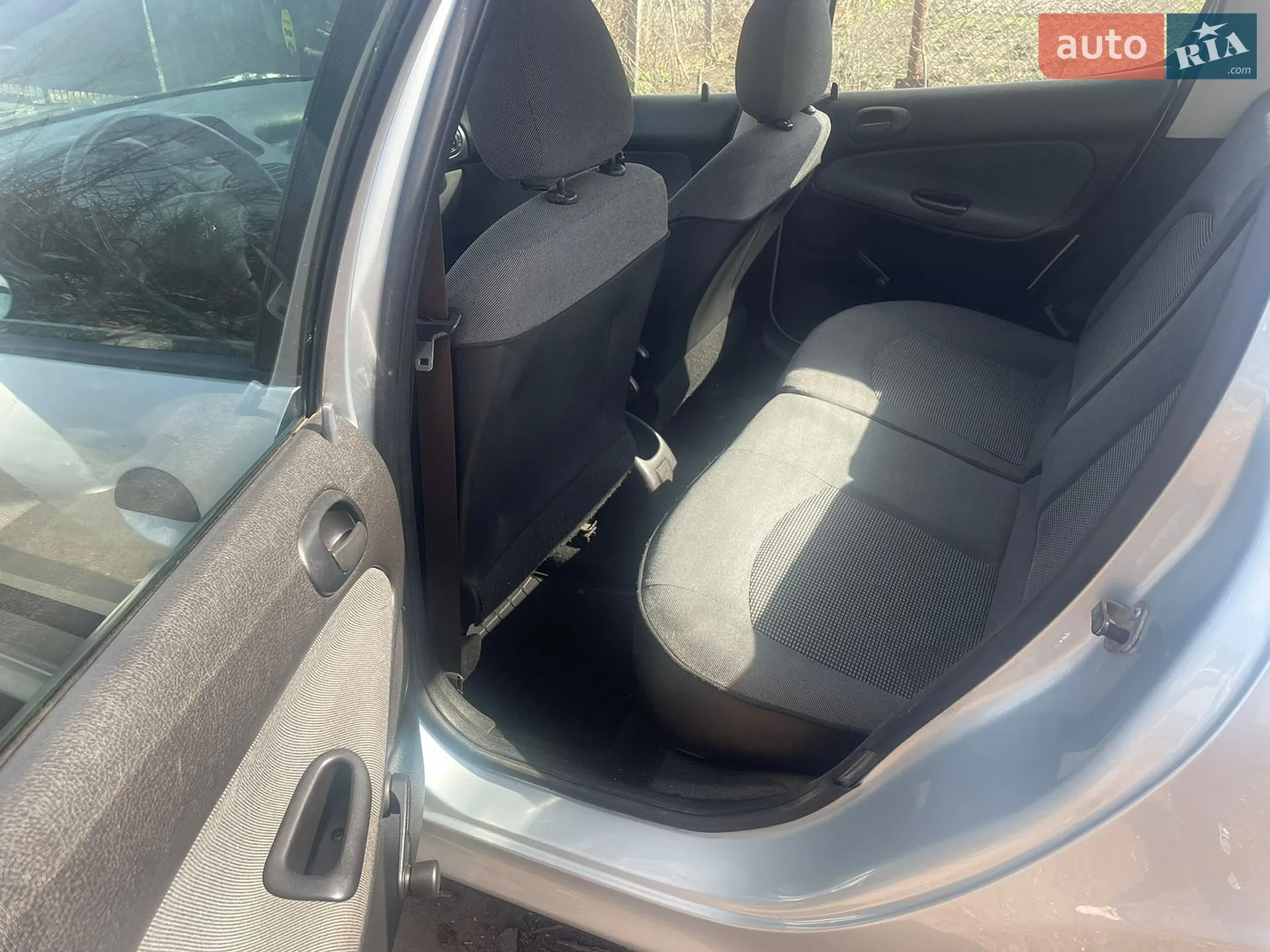 2010 Peugeot 206 - мініатюра 11