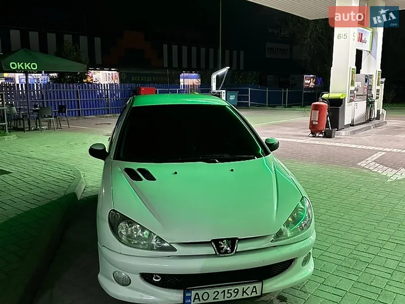 Peugeot 206