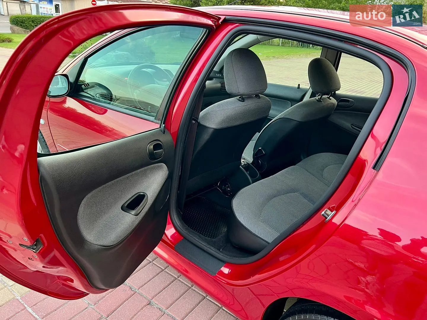2010 Peugeot 206 - мініатюра 23