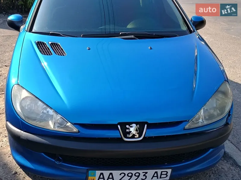 Peugeot 206