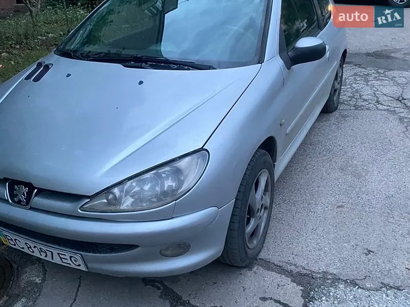 Peugeot 206 2004