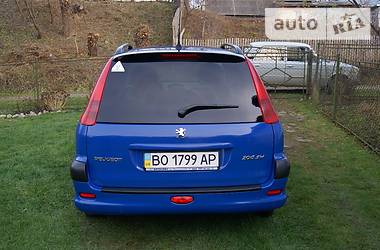 Универсал Peugeot 206 2003 в Коломые