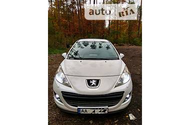 Хэтчбек Peugeot 207 2011 в Киеве