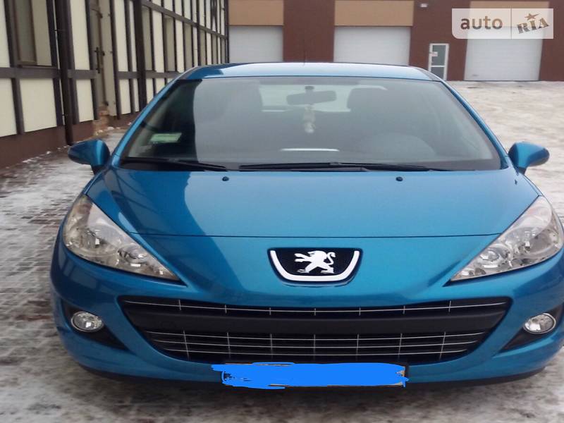 Хэтчбек Peugeot 207 2011 в Ровно