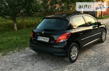 Хэтчбек Peugeot 207 2011 в Тернополе