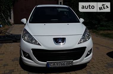 Хетчбек Peugeot 207 2012 в Черкасах