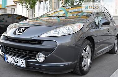 Универсал Peugeot 207 2009 в Киеве