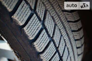 Хетчбек Peugeot 207 2006 в 