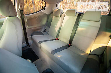 Хетчбек Peugeot 207 2006 в 
