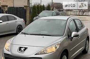 Хэтчбек Peugeot 207 2010 в Тернополе