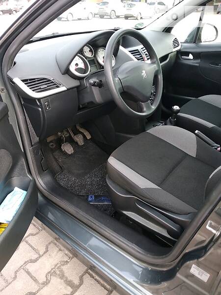 Універсал Peugeot 207 2009 в Житомирі фото 5 Універсал Peugeot 207 2009 в Житомирі