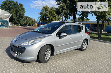 Универсал Peugeot 207 2008 в Полтаве