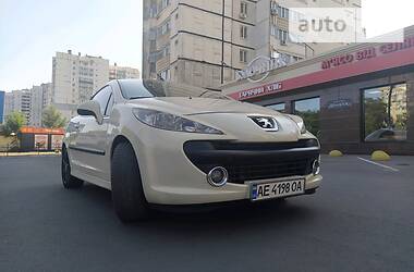 Кабриолет Peugeot 207 2008 в Днепре