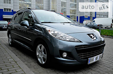 Универсал Peugeot 207 2011 в Хмельницком