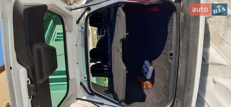 Универсал Peugeot 207 2009 в Хмельницком