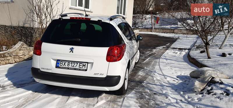 Универсал Peugeot 207 2009 в Хмельницком