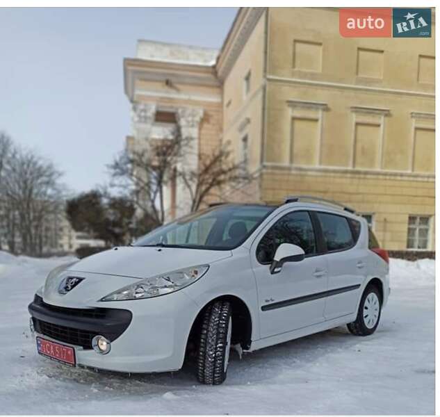 Универсал Peugeot 207 2009 в Хмельницком