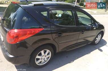 Универсал Peugeot 207 2011 в 