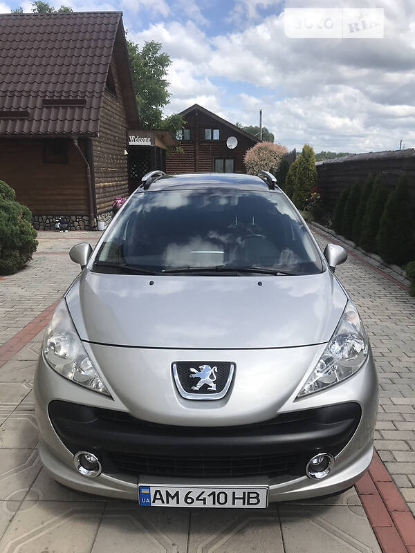 Универсал Peugeot 207 2007 в Бердичеве