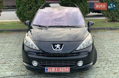 Хэтчбек Peugeot 207 2008 в Дубно