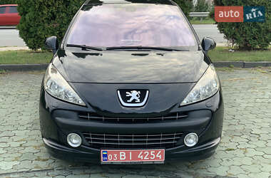 Хэтчбек Peugeot 207 2008 в Дубно