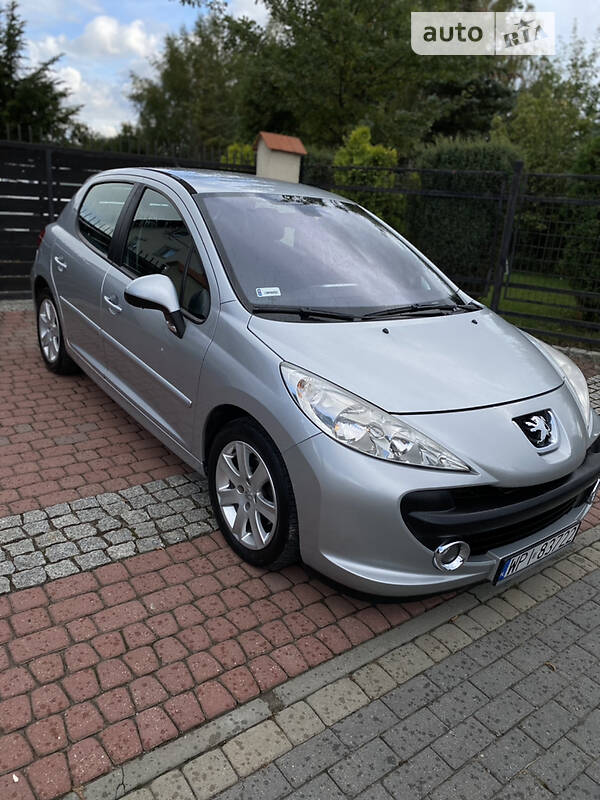 Peugeot 207