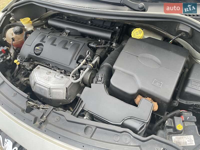 Універсал Peugeot 207 2008 в Ізяславі фото 5 Універсал Peugeot 207 2008 в Ізяславі