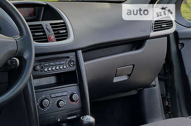 Універсал Peugeot 207 2011 в 