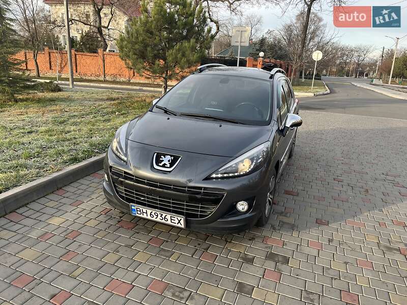 Peugeot 207 2012