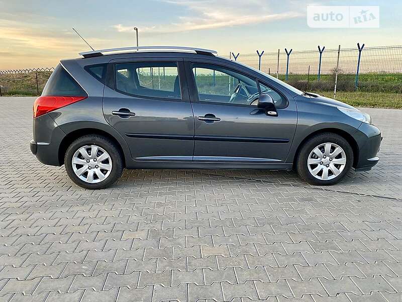 Универсал Peugeot 207 2007 в Одессе