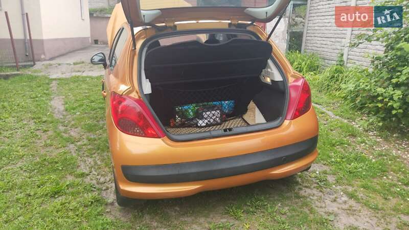 Хетчбек Peugeot 207 2008 в Дніпрі фото 8 Хетчбек Peugeot 207 2008 в Дніпрі