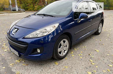 Хетчбек Peugeot 207 2010 в Запоріжжі