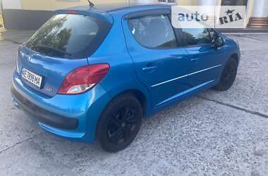 Хэтчбек Peugeot 207 2011 в 