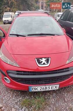 Хетчбек Peugeot 207 2008 в Рівному