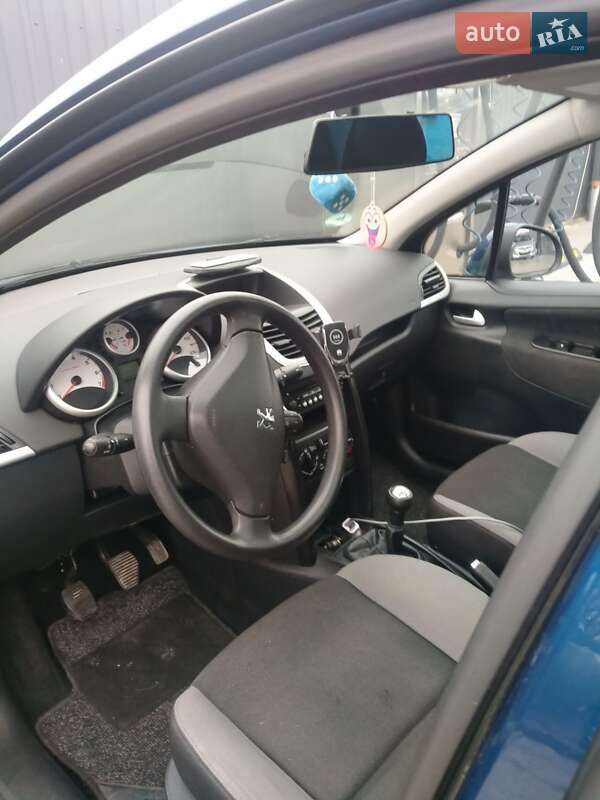 Універсал Peugeot 207 2007 в Здолбуніві